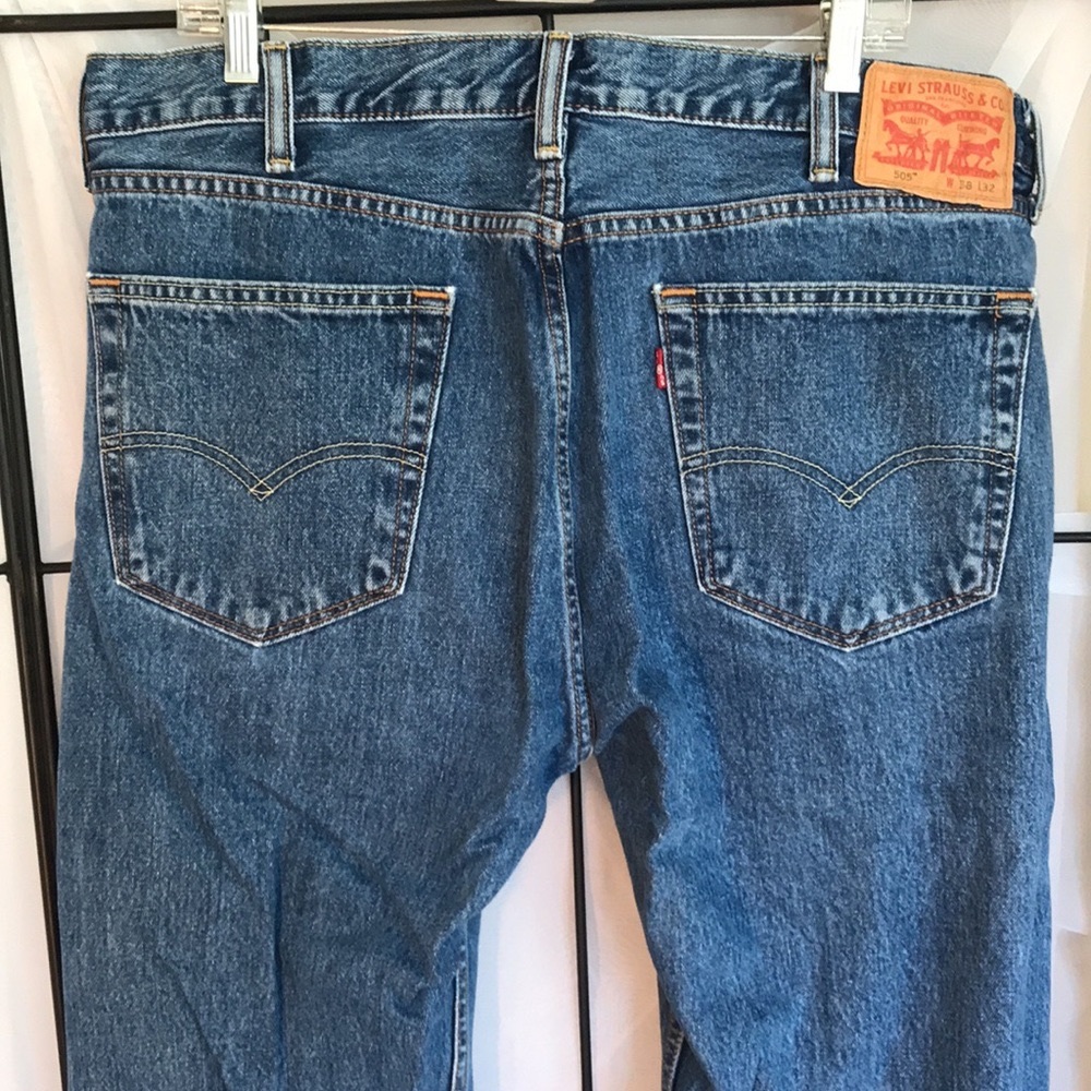 LEVI’S 505 men’s W38 L 32